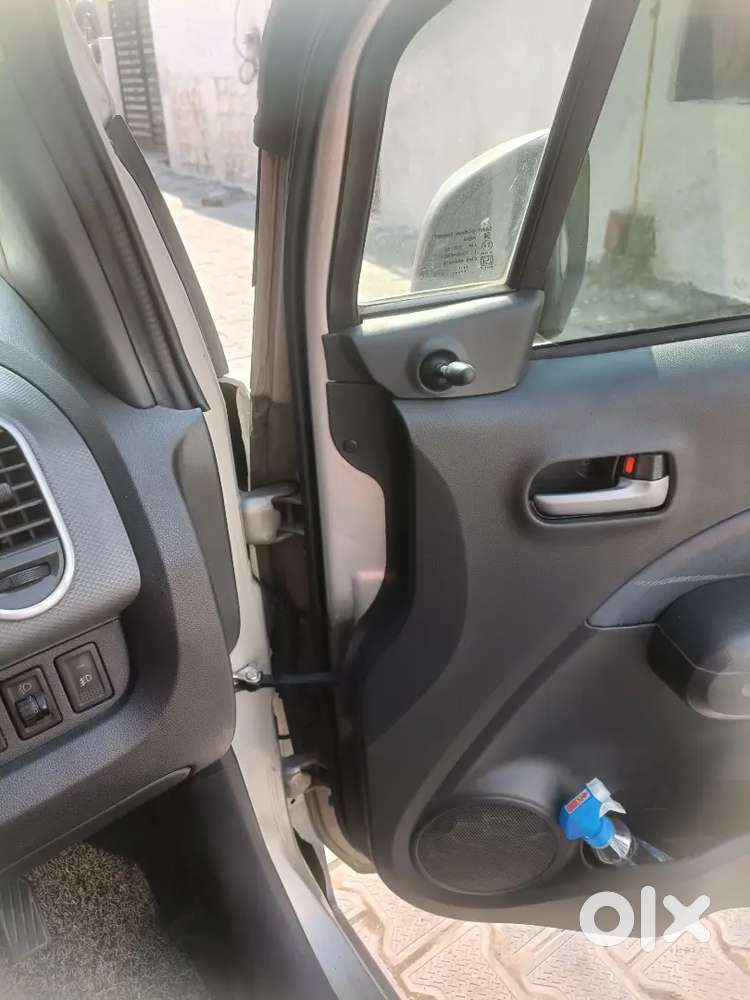 Maruti Suzuki Ritz 2011 Petrol 70000 Km Driven