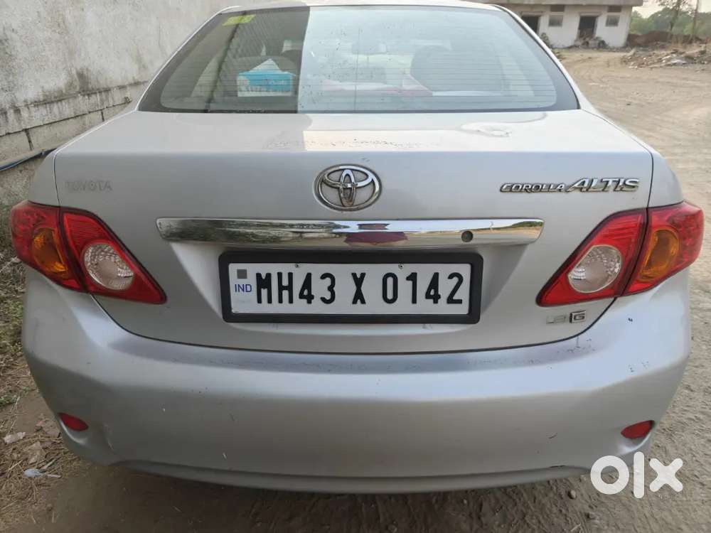 Toyota Corolla Altis Petrol In Good Condition