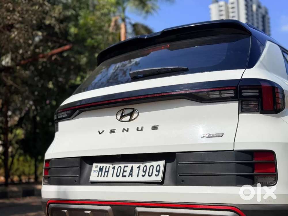 Hyundai Venue N Line N8 Dct Dual Tone, 2023, Petrol