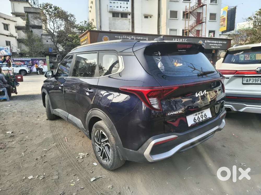 Kia Carens 2022 Diesel 62000 Km Driven