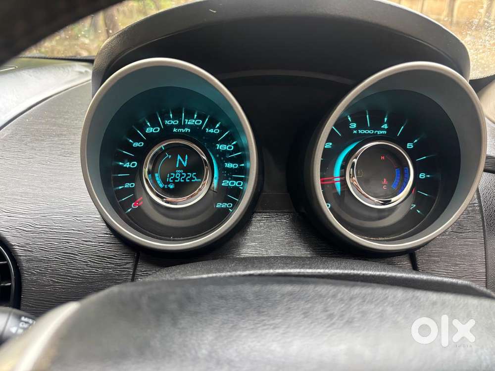 Mahindra Xuv500 2.2 W10, 2016, Diesel