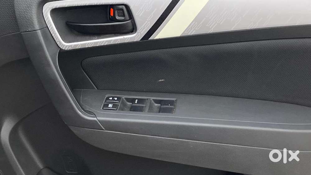 Maruti Suzuki Vitara Brezza Vdi (o), 2017, Diesel