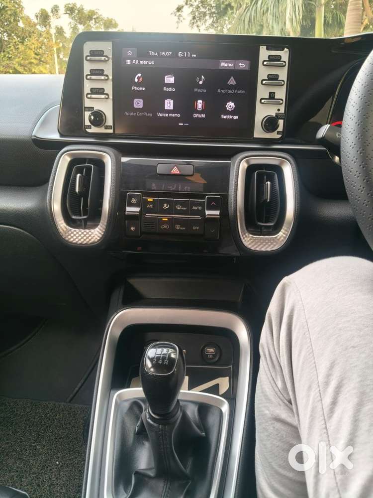 Kia Sonet 2021 Petrol