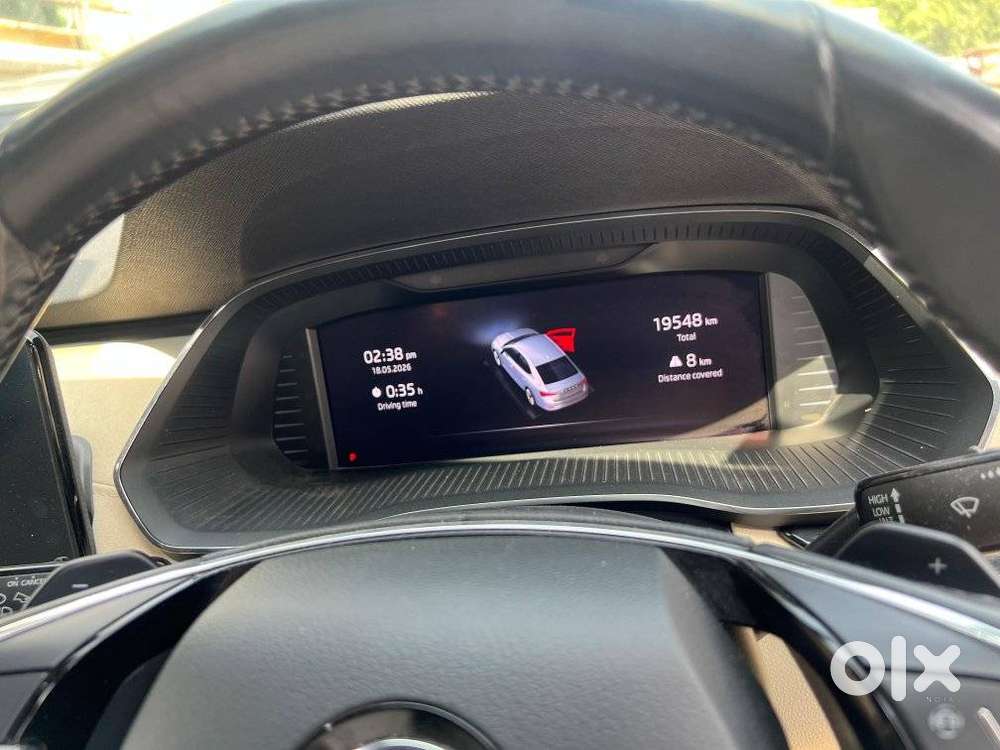Skoda Octavia 2.0 L K Tsi At, 2022, Petrol