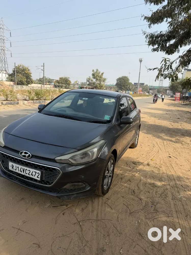 I20 Asta Top Model  New Insurance
Recently Service