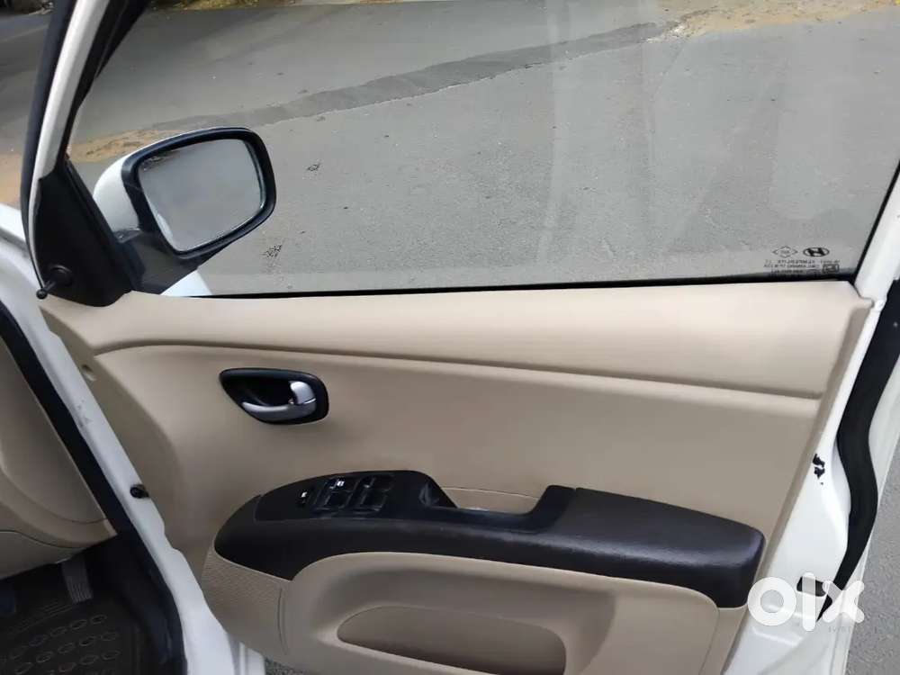 Hyundai I10 Asta 2010 Km Driven