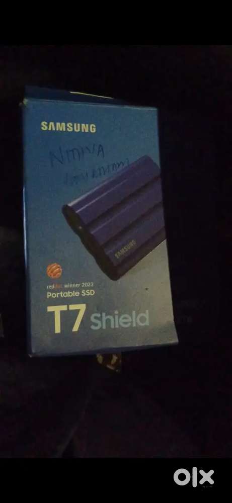 Samsung T7 Shield 1TB Portable SSD &ndash; Like New