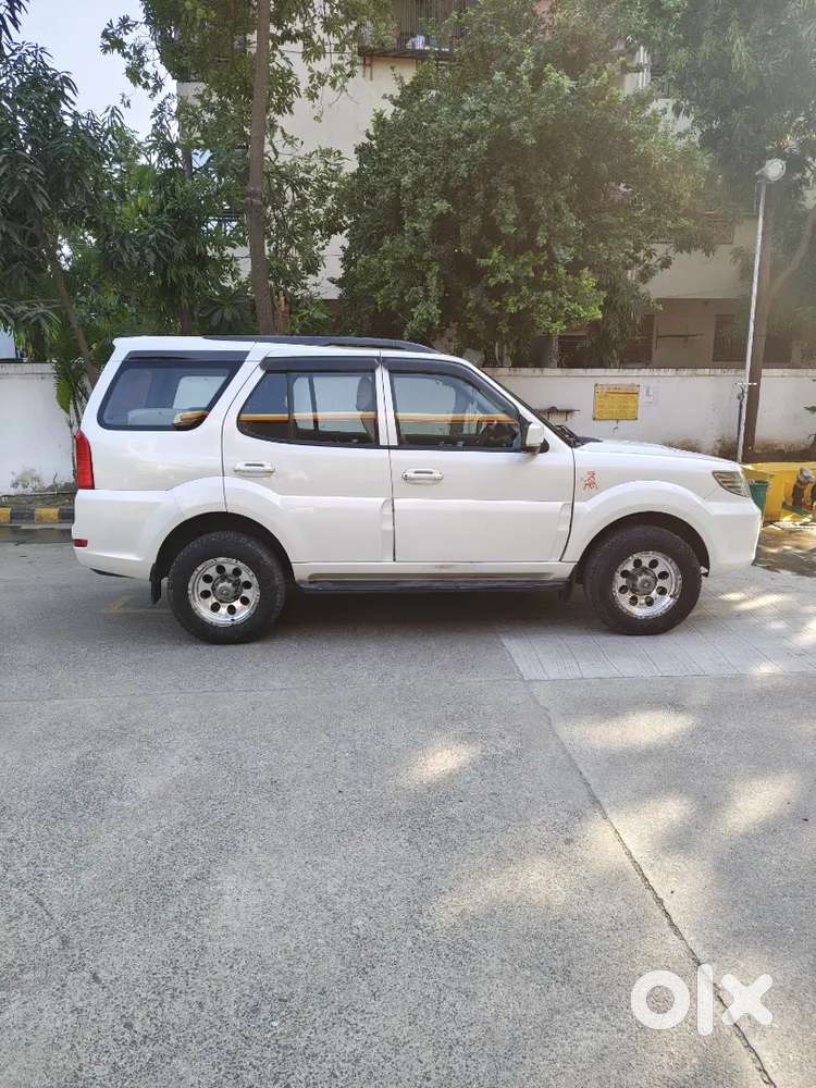 Tata Safari Storme Lx 2013