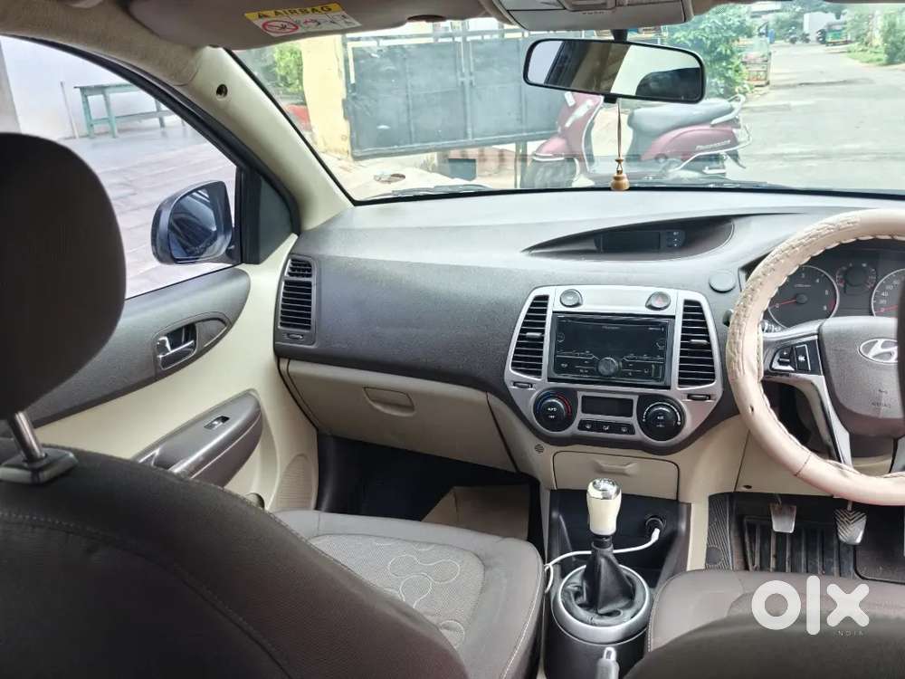 Hyundai I20 2009 Asta Crdi With Avn