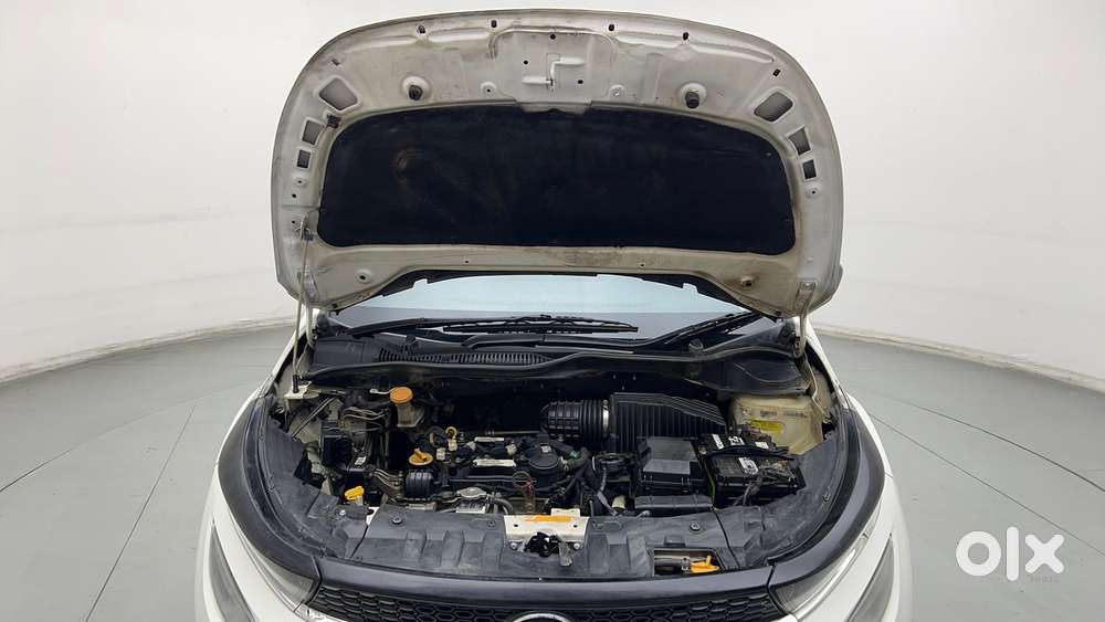 Tata Altroz Xz, 2020, Petrol
