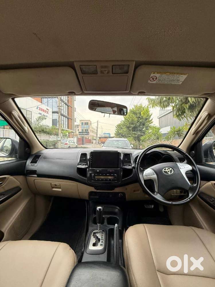 Toyota Fortuner 3.0 4x2 Automatic, 2015, Diesel