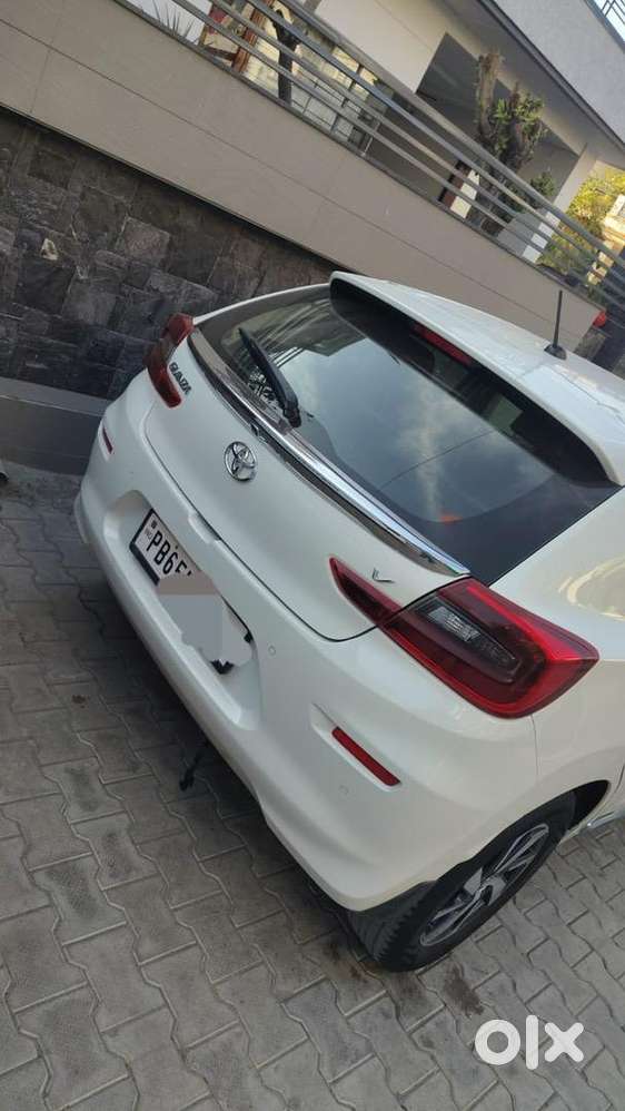 Toyota Glanza 2023 Petrol Well Maintained