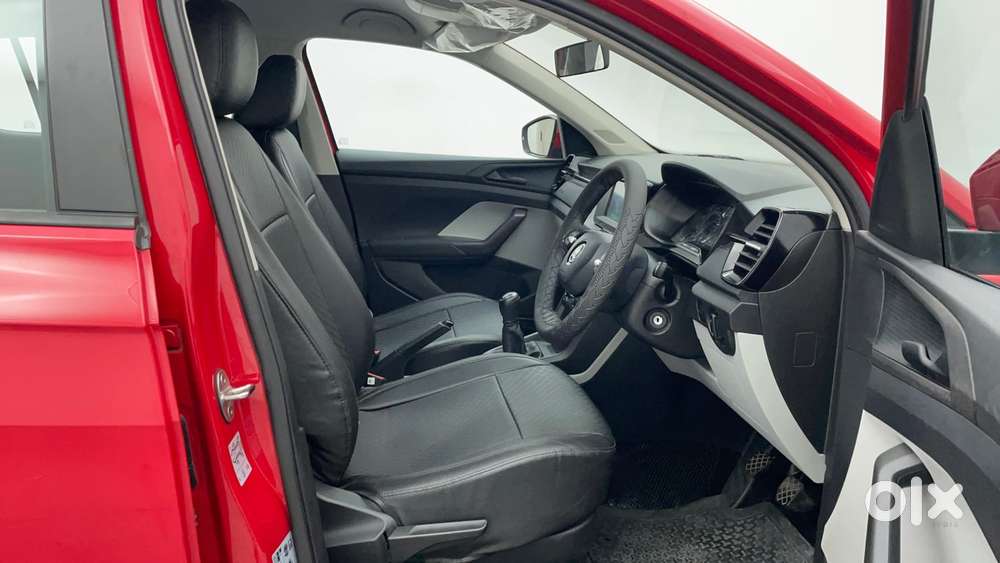 Skoda Kushaq Active 1.0 Tsi Mt, 2023, Petrol