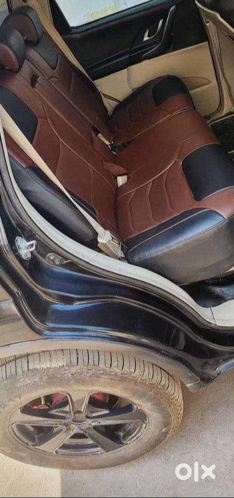 Mahindra Xuv500 2017 Diesel Well Maintained