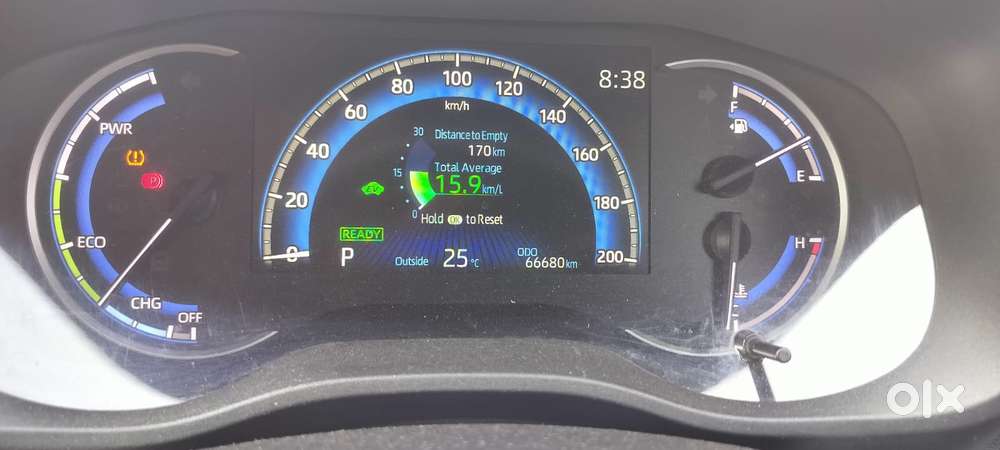 Toyota Innova Hycross 2.0 Zx Hybrid 7 Str, 2023, Petrol