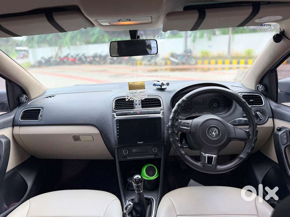 Volkswagen Polo 2015 Petrol Manual