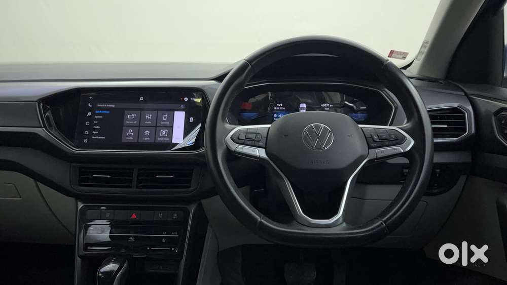 Volkswagen Taigun Topline 1.0 Tsi At (electric Seats), 2022, Petrol