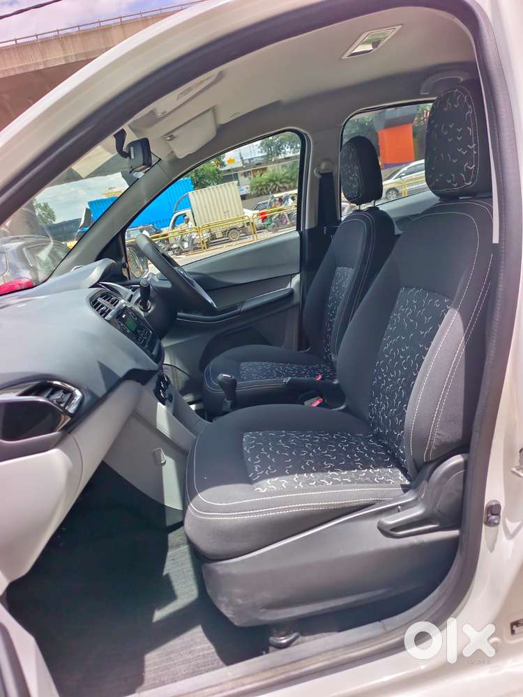 Tata Tiago, 2022, Petrol