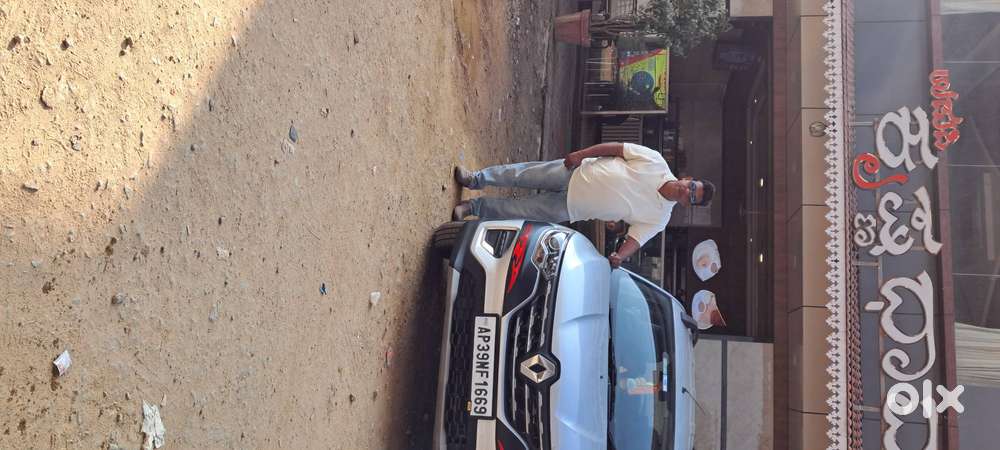 Renault Triber Rxz 2022 Petrol
