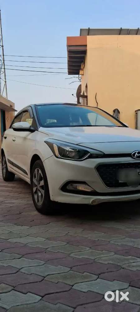 Hyundai I20 2017 Diesel 100000 Km Driven