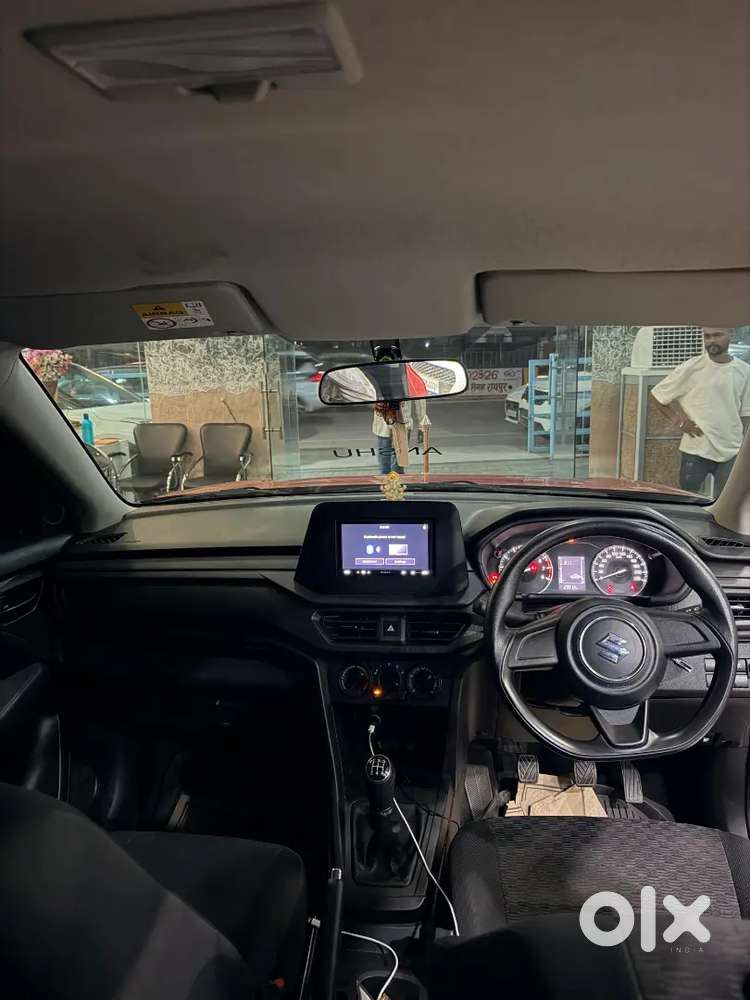 Maruti Suzuki Brezza Lxi 2024