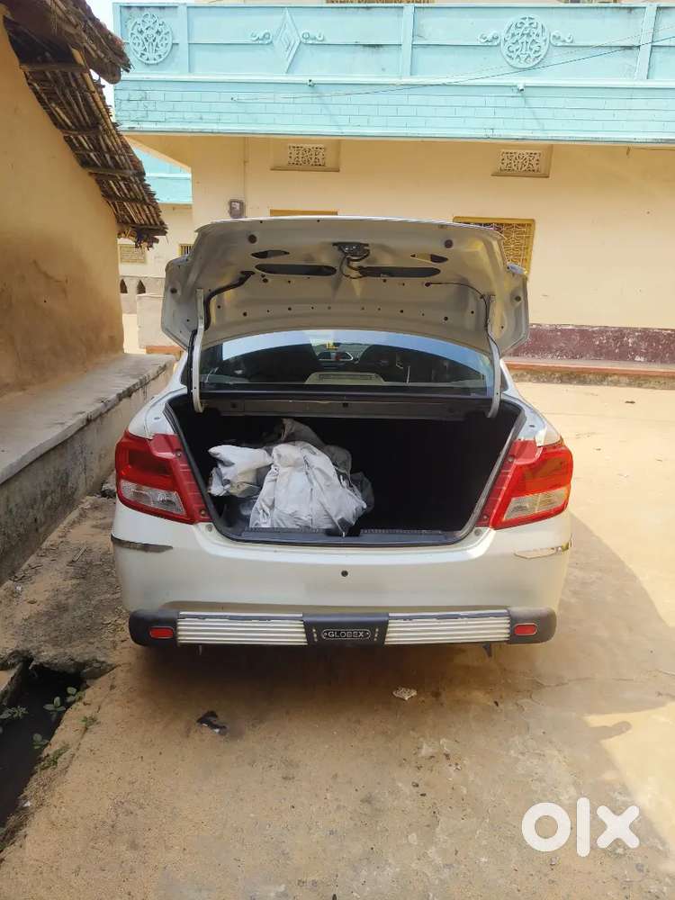 Maruti Suzuki Dzire Petrol 57000 Km Driven