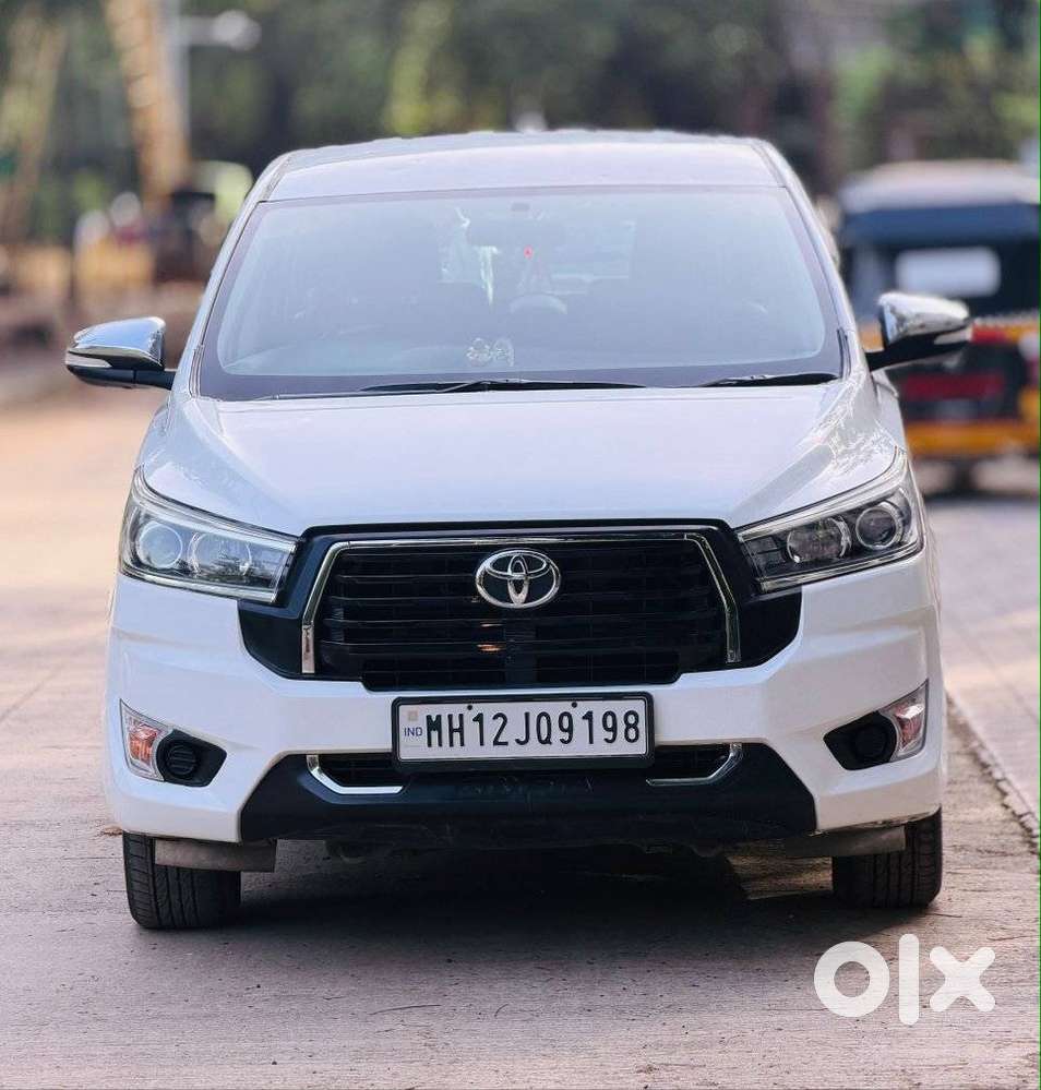 Toyota Innova Crysta 2.8 Z, 2016, Diesel