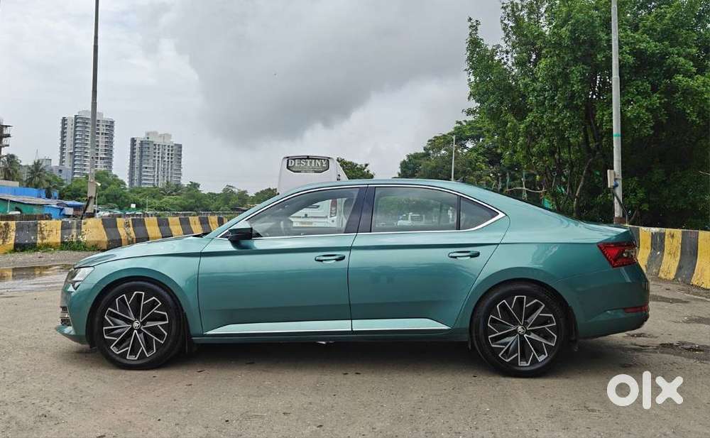 Skoda Superb 2.0 L&k Tsi At, 2024, Petrol