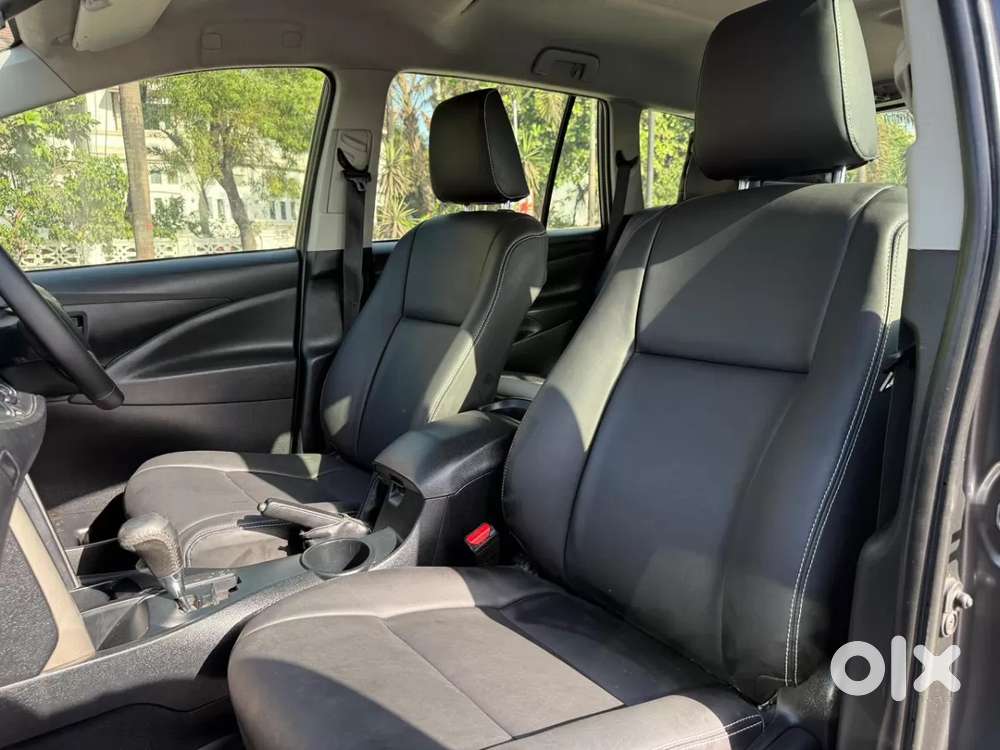 Toyota Innova Crysta 2.8 Gx At 7 Str, 2016, Diesel