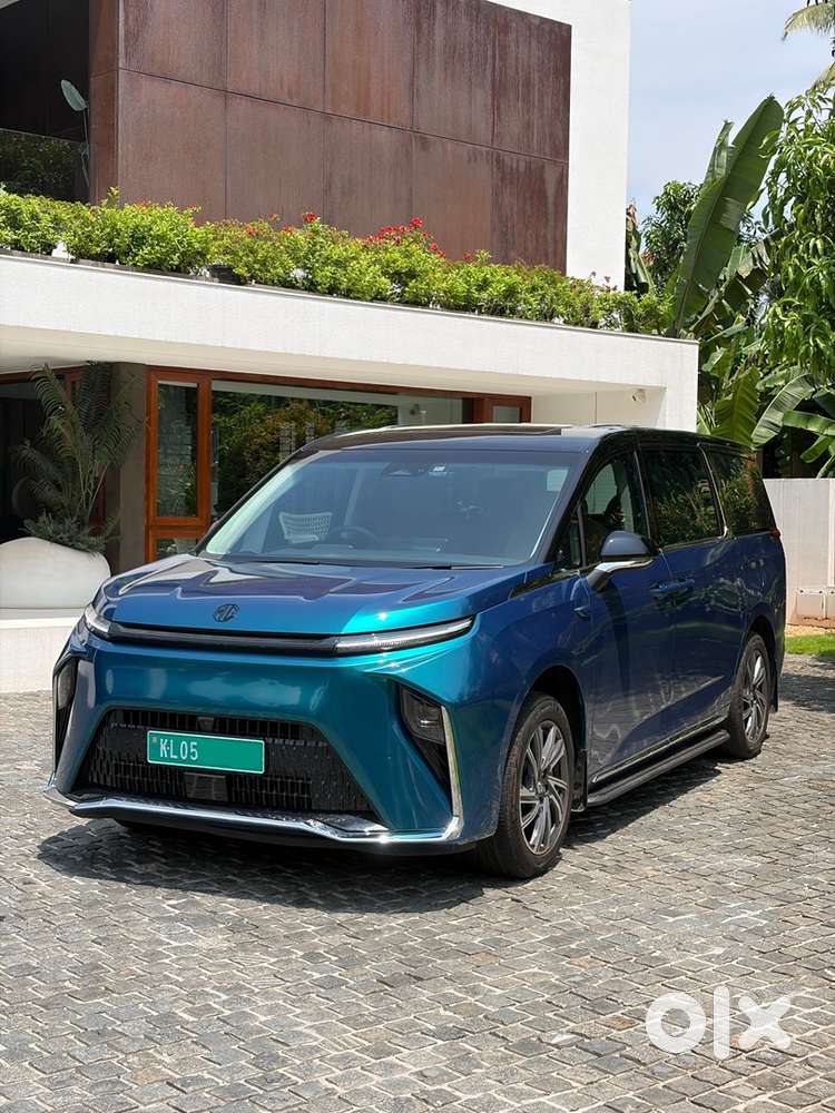 Mg M9 Electric Limo 2026