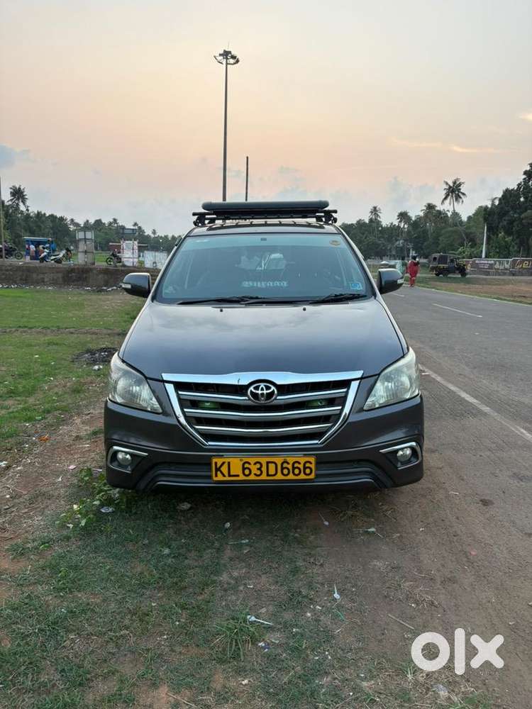 Toyota Innova 2016 Diesel Well Maintained