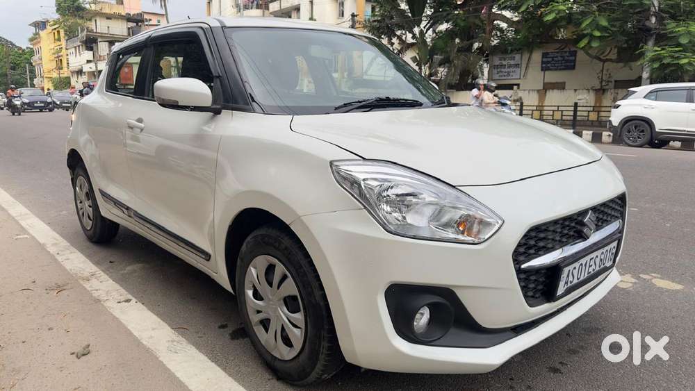 Maruti Suzuki Swift Vxi + Manual, 2021, Petrol