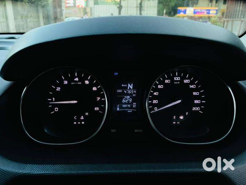 Tata Tiago 1.2 Revotron Xza, 2018, Petrol