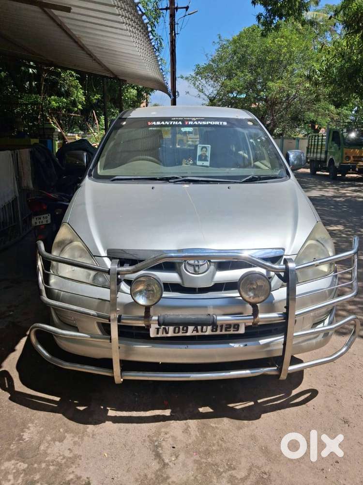 Toyota Innova 2.5. V  2007 Diesel For Sale