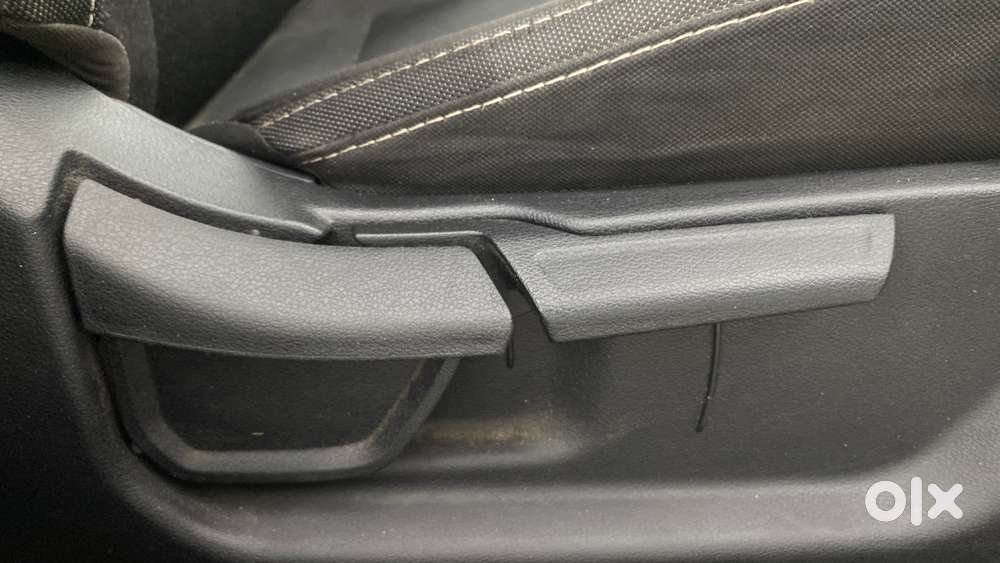 Hyundai New I20 1.2 Asta (o) Mt, 2021, Petrol