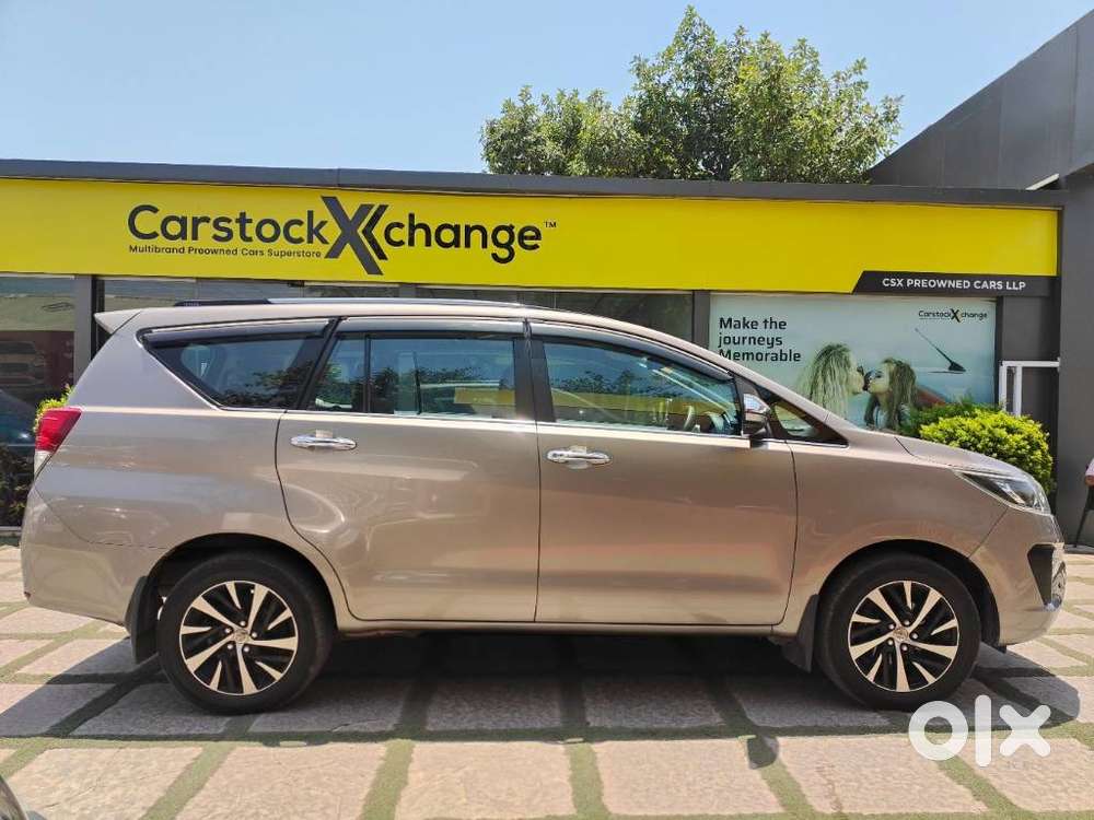 Toyota Innova Crysta 2.8z Automatic, 2017, Diesel