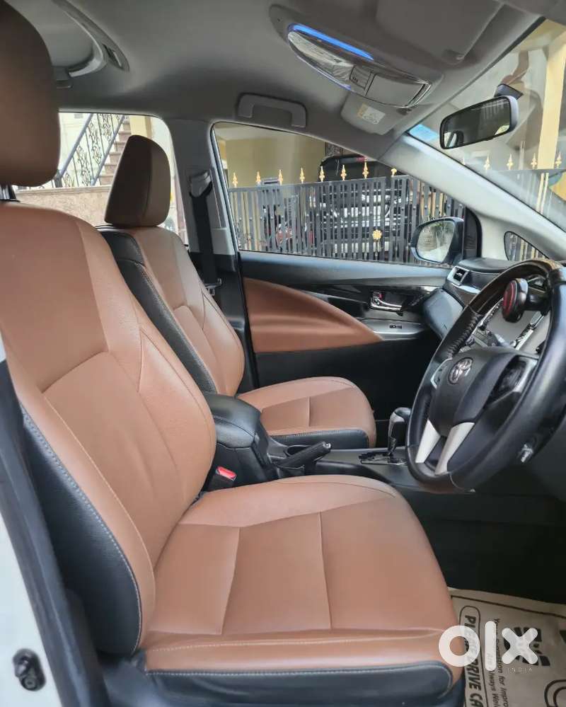 Toyota Innova Crysta 2021