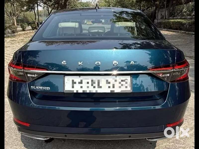 Skoda Superb 2.0 L&k Tsi At, 2022, Petrol