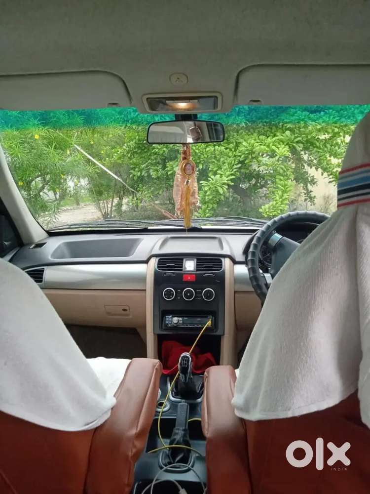 Tata Safari Storme 2013 Diesel 80000 Km Driven