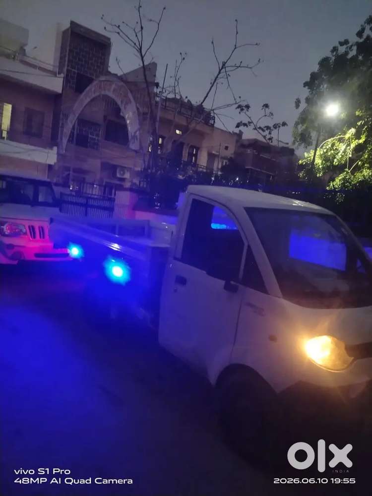 Mahindra Global Pik Up 2023 Cng & Hybrids 61000 Km Driven