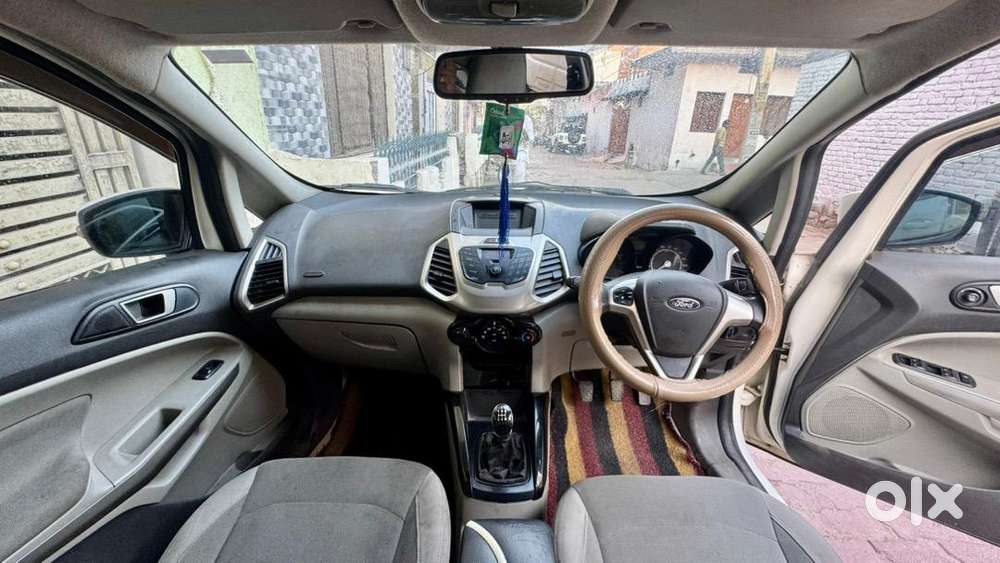 Ford Ecosport 2015 Petrol Well Maintained