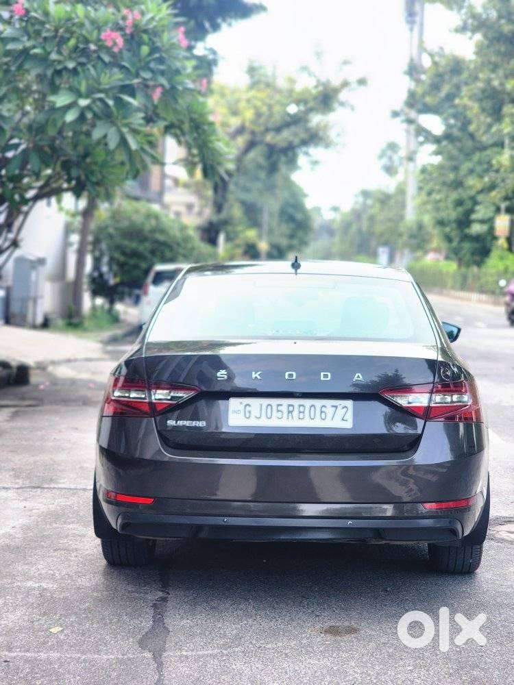 Skoda Superb L&k 2.0 Tdi At, 2018, Diesel