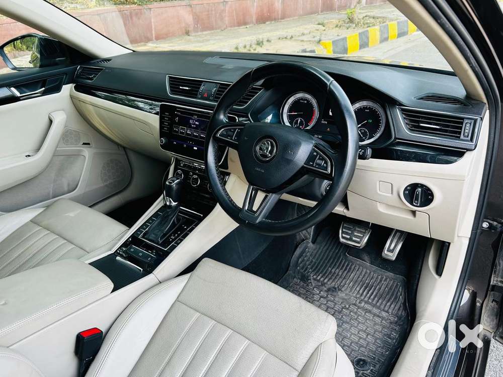 Skoda Superb L&k 1.8 Tsi At, 2019, Petrol