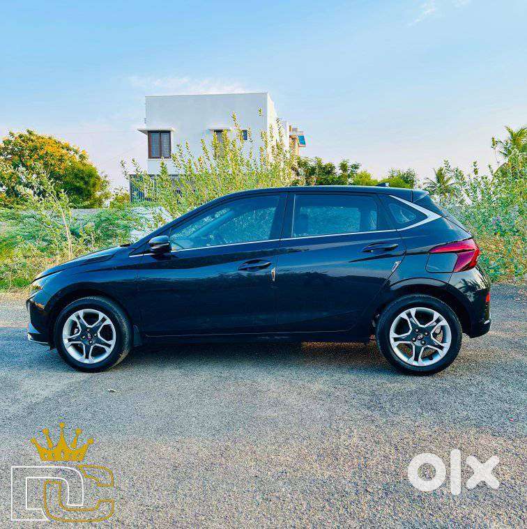 Hyundai I20 Sportz 1.2 Mt Dual Tone, 2025, Petrol