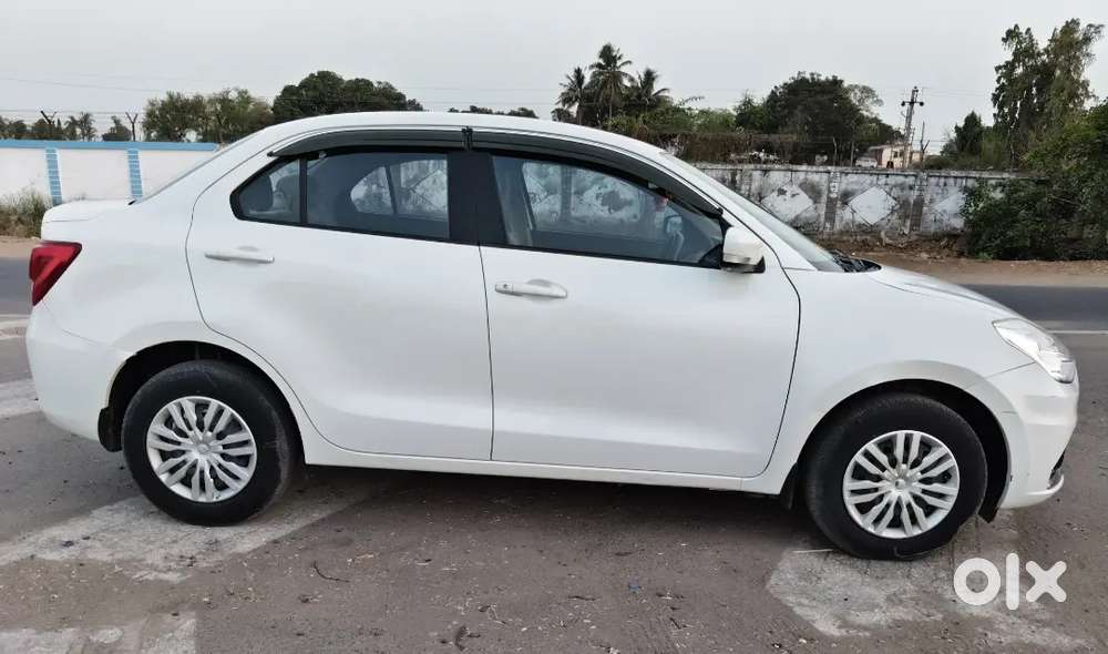 Maruti Suzuki Swift Dzire 10/2022 Model Company Fitted Cng