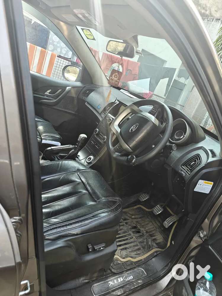 Xuv 500 W10 Top Model For Sale