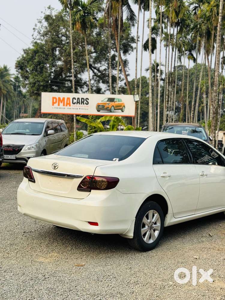 Toyota Corolla Altis Vl, 2011, Petrol
