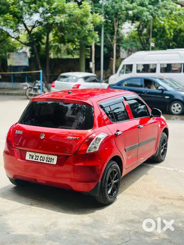 Maruti Suzuki Swift Vxi 2011