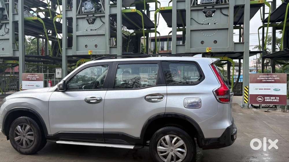 Mahindra Scorpio-n 2023 Petrol 48790 Km Driven