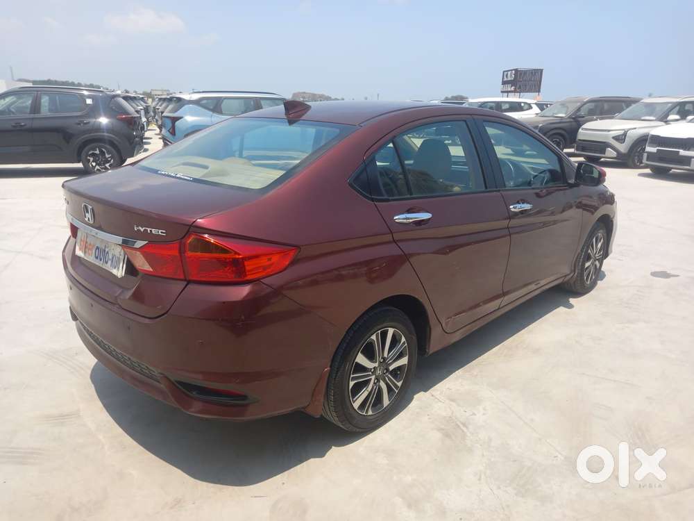 Honda City I-vtec V, 2018, Petrol